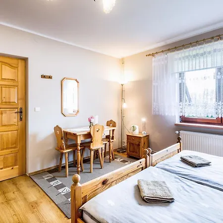 Agrozacisze Zubrzyca Górna